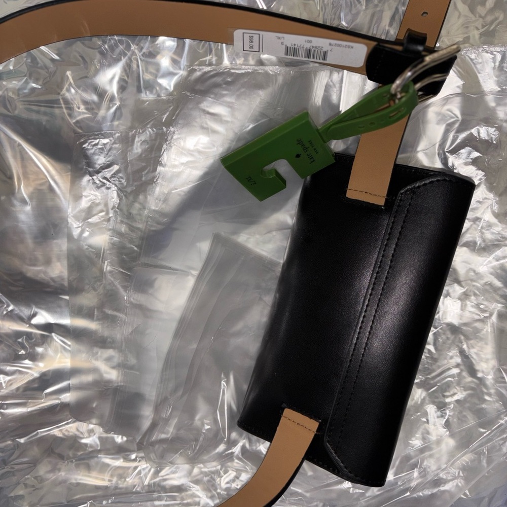 🔥NEW🔥 Kate Spade New York Black Leather Gold Logo Belt Bag Size L/XL NWT - Picture 9 of 12